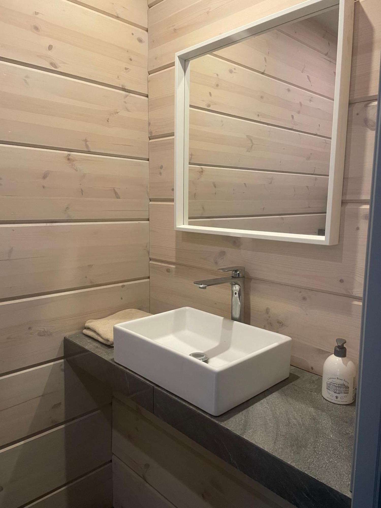 Maison Ecologique De Qualite Superieure Monflanquin Bagian luar foto